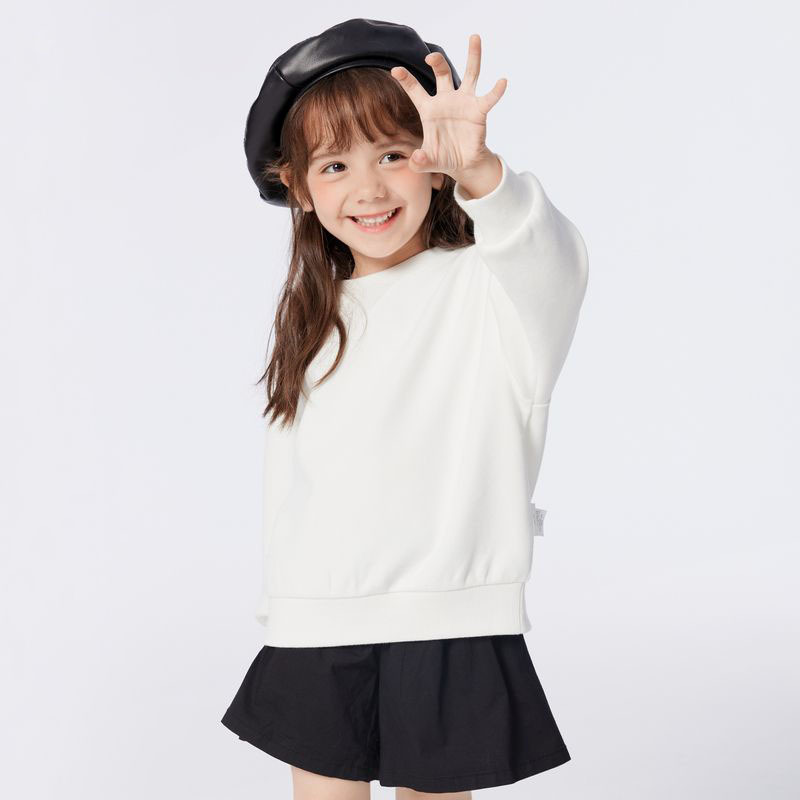 Wholesale of high-quality autumn and winter wool pullovers and sportswear for children and teenagers